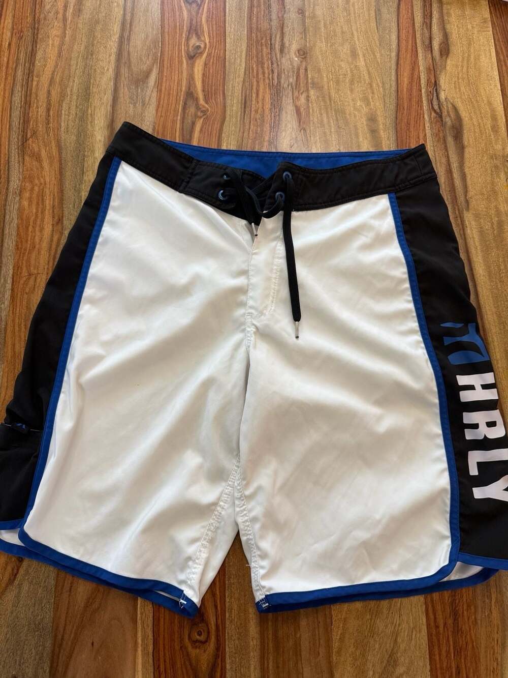 Hurley Board Shorts White Blue Black Men's Style MB05ZU Sz 34